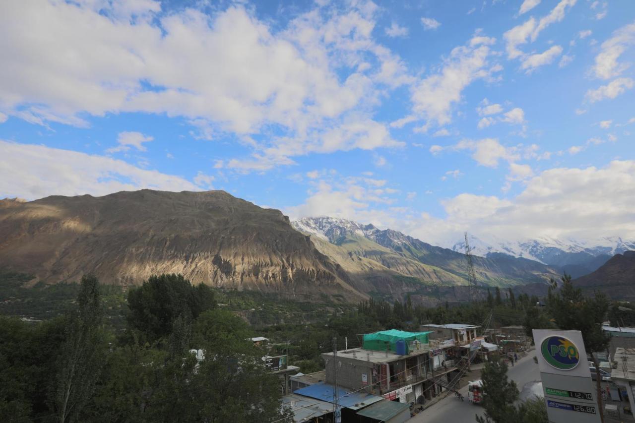 Hunza City Hotel Karimabad  المظهر الخارجي الصورة