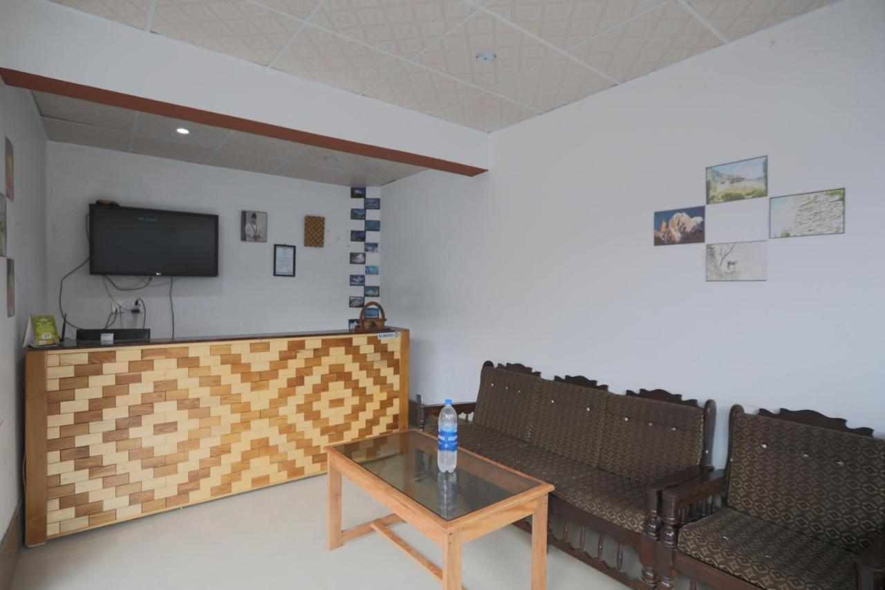 Hunza City Hotel Karimabad  المظهر الخارجي الصورة