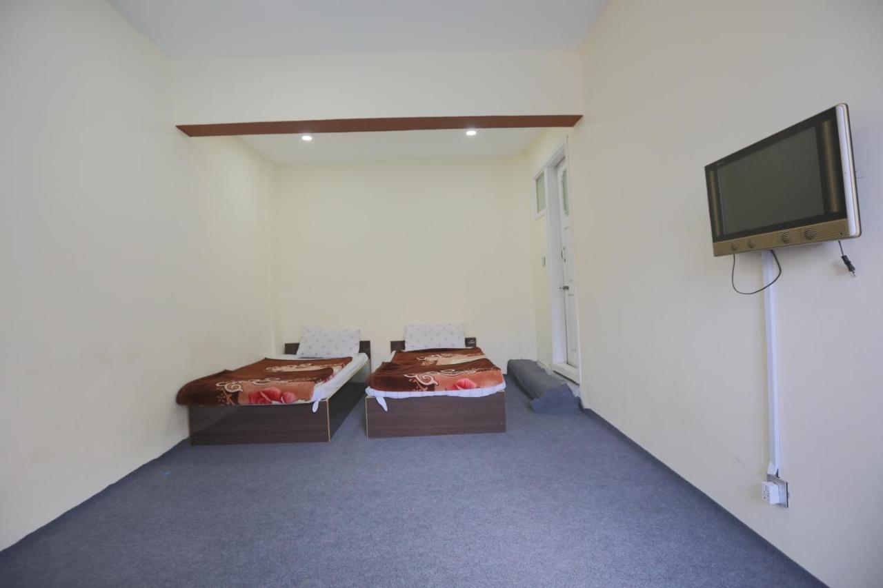 Hunza City Hotel Karimabad  المظهر الخارجي الصورة